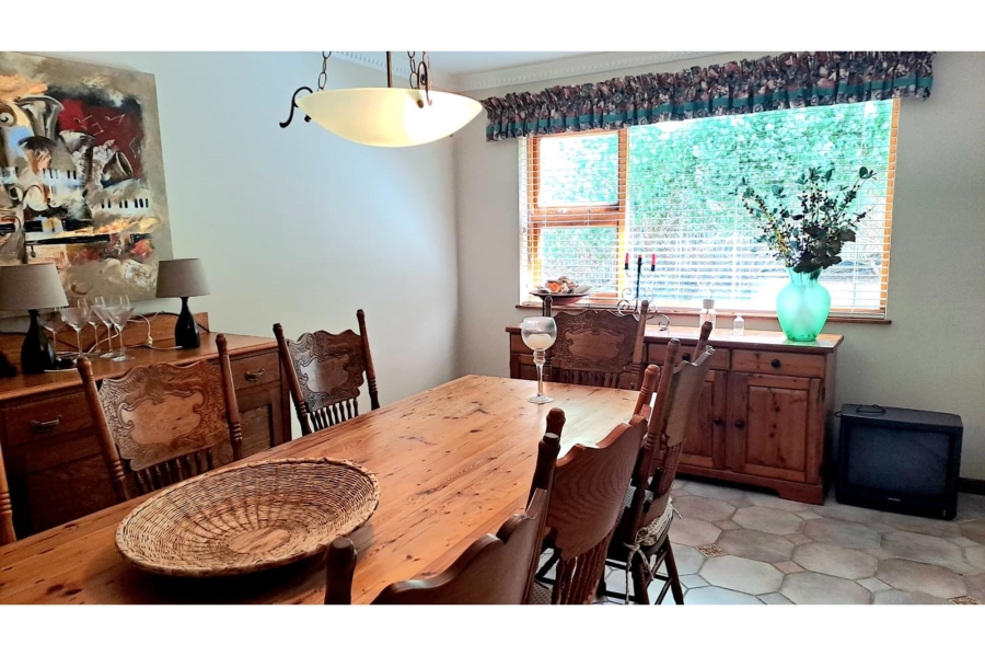 6 Bedroom Property for Sale in Brenton On Sea Western Cape